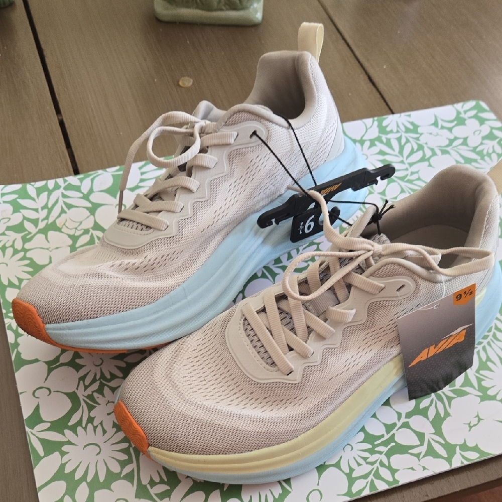 Avia Women's Beige and Orange Athletic Shoes